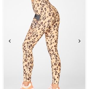 Mila High Waisted Legging